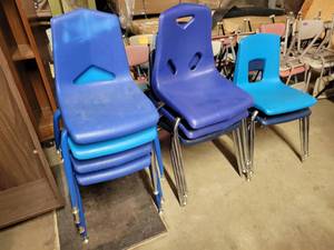 (9) Stackable Student Chairs