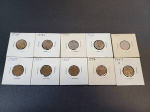 lot 456 image: (10) US Lincoln Wheat Cents - Graded VF to XF