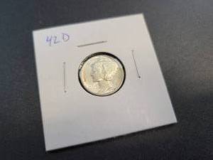 lot 453 image: 1942-D Mercury US Dime - 90% Silver - Graded AU