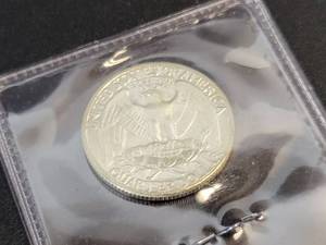 lot 446 image: 1961 Washington US Quarter Dollar - 90% Silver - Graded BU