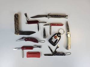 lot 488 image: Lot of (10) Vintage and Promotional Pocket Knives - Includes VICTORINOX Swiss Army Knife - and More