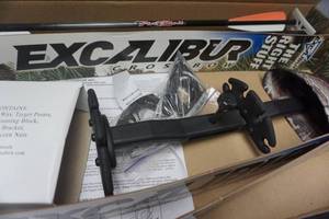 lot 43 image: Excaliber Cross Bow Kit