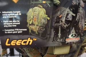 lot 63 image: Game Plan Gear Leech Camo Tree Stand Attach Back Pack Game Bag
