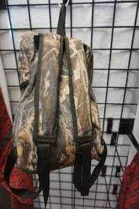 lot 77 image: James Green Products Break Up Camo Fleece Waterproof Gear Bag Back Pack