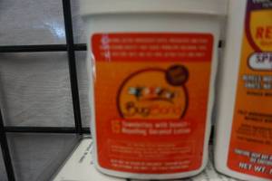 lot 86 image: Bug Band 15 Bug Repellent Towelettes With Bug Band Spray Lotion