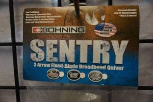 lot 135 image: Bohning Archery Sentry 3 Arrow Quiver