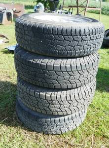 lot 14 image: Terramax AT 24575R17