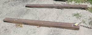 lot 34 image: Set of 6 ft fork extensions