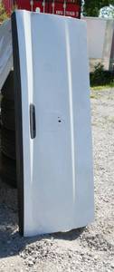 lot 57 image: 4th generation Dodge tail gate