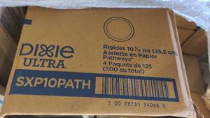 lot 135 image: 500 Dixie brand Ultra plates