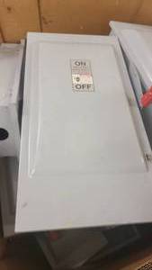 lot 33 image: Used Heavy Duty Electical Box - Minor cosmetic differences in each box