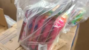 lot 143 image: 2 bags of Sharpie Highlighter multi-color packs