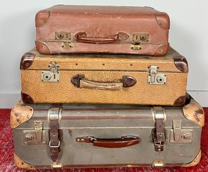 Set of 3 Vintage Suitcases