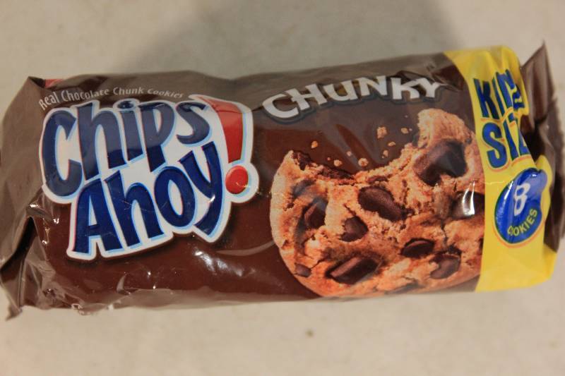 Nabisco Chips Ahoy King Size Chunky Cookies