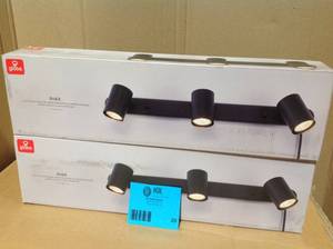 Lot of 2 Globe Electric 2.25-in. in 3-Light Matte Black Gu10 Pin Base ModernContemporary Track Bar  Customer Returns See Pictures