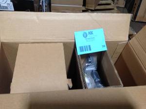 RYOBI 40V 12 in. Cordless Electric Snow Shovel with 4.0 Ah Battery and Charger     Customer Returns See Pictures