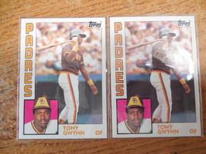 lot 22 image: (2) 1984 Topps Tony Gwynn 2nd Year #251
