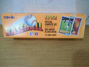 lot 190 image: 1992 O-PEE-CHEE Baseball Factory Set RARE