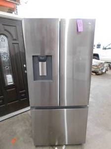 lot 13 image: GE 20.8-cu ft French Door Refrigerator with Ice Maker (Stainless Steel) ENERGY STAR
