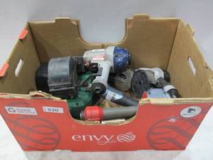lot 630 image: Lot of USED AS-IS Power Tools - 5 NailersStaplers