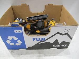 lot 639 image: Lot of USED AS-IS Power Tools - 5 NailersStaplers