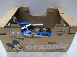 lot 640 image: Lot of USED AS-IS Power Tools - 7 Staplers