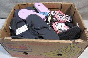 Apple Box of Flip Flops Mens Womens Kids