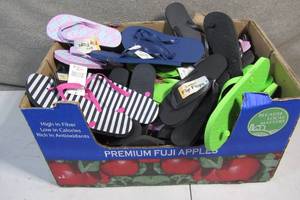 Big Apple Box of Flip Flops Mens Womens Kids