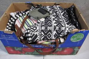 Apple Box of Hand Shoulder Bags Womens Kids