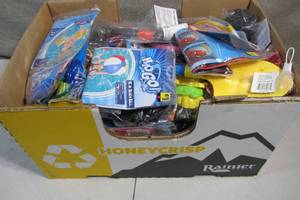 Big Lot Kids Stuff Toys Balloons Bubbles Gliders and More Pool Stuff