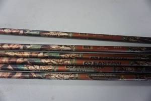 lot 71 image: 6 - Easton XX75 Lite Real Tree Camo Aluminum Arrows