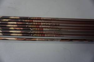 lot 77 image: 8 - Easton XX78 Maxum 2215 Aluminum Arrows