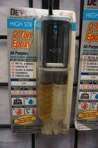 lot 122 image: 2 - Packs Devcon 2 Ton All Purpose Epoxy Glue Packs