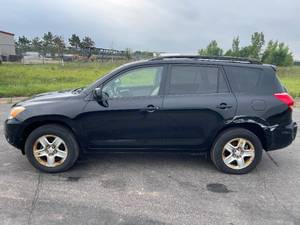 2008 Toyota RAV4 - 4X4 - 2 OWNERS