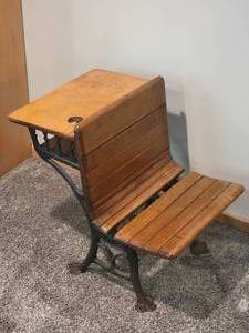 lot 129 image: Early 20th Century School Desk