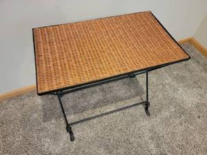 lot 26 image: Wicker Top Iron Folding Table