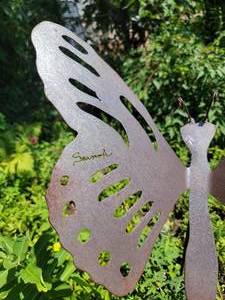 lot 30 image: Iron Butterfly Garden Statue