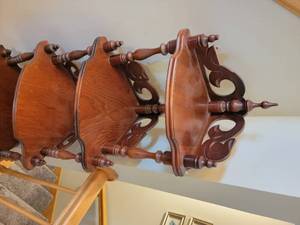 lot 40 image: Tiered Victorian Corner Shelf