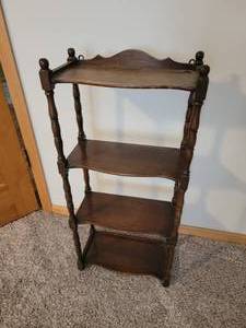 lot 169A image: Vintage Victorian Open Curio Stand