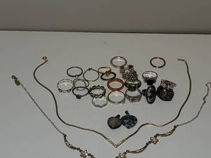 lot 64 image: Playful Costume Jewelry Group
