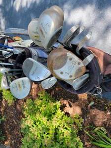 lot 175 image: Golf Clubs with Bags  Starter Bundle of Three Club Sets