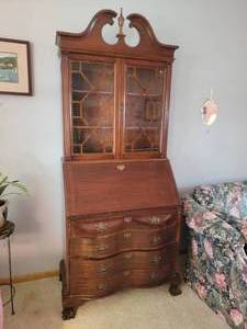 lot 8 image: Gorgeous Carved Mahogany Secretary Display Cabinet