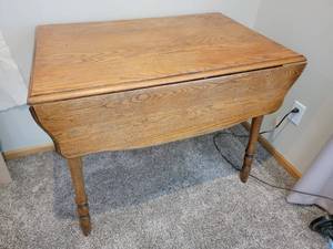 lot 191A image: Vintage Rustic Oak Drop Leaf Table