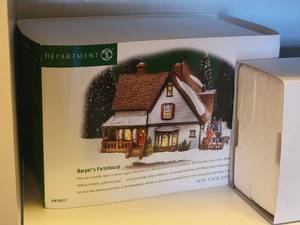 lot 77E image: Department 56 Christmas Village Collection E - (5)