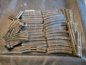 lot 74C image: Vintage American Flyer Model Train Tracks