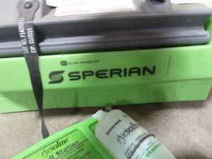 lot 27 image: Sperian Eye Bath Unit