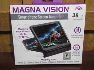 lot 38 image: AS SEEN ON TV PHONE SCREEN MAGNIFIER
