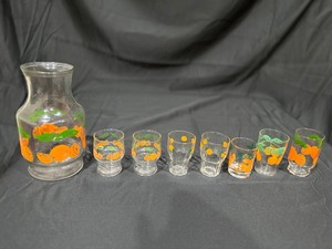 lot 72 image: Orange Juice Pitcher and Glasses