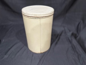 lot 89 image: Vintage Red Dot Potato Chip Tin with Lid in White