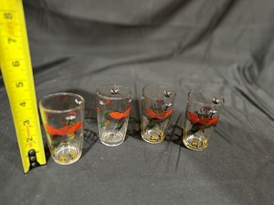 lot 109 image: Set of 4 Vintage Hazel Atlas 1950s Pheasant Hunting Juice Glasses